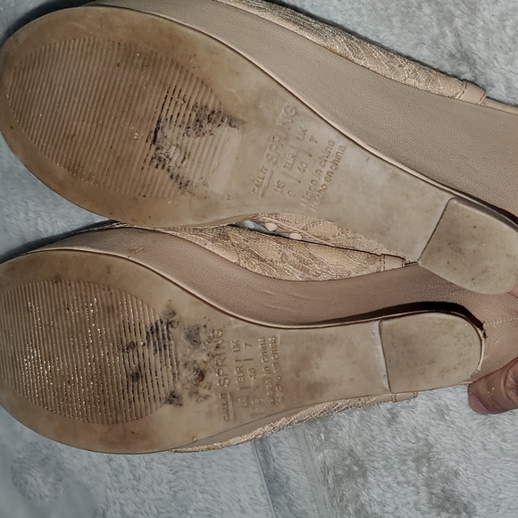 Beige platform sandal size 9 - Picture 7 of 7